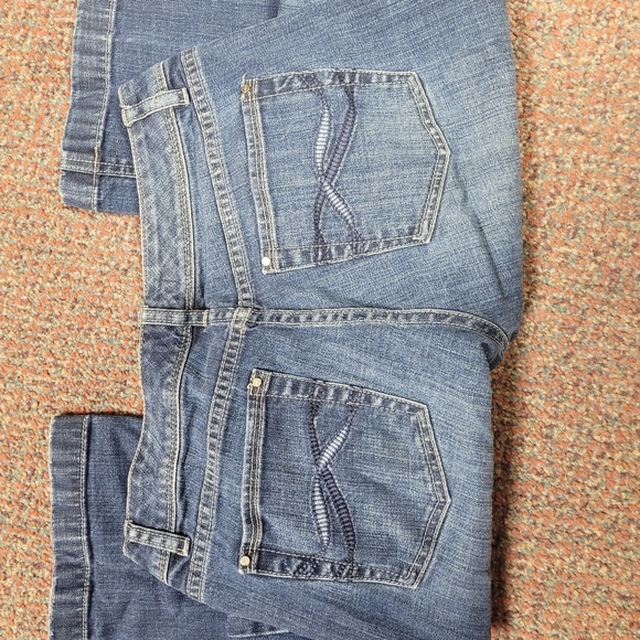 White house Black market size 6s jeans - Picture 8 of 8